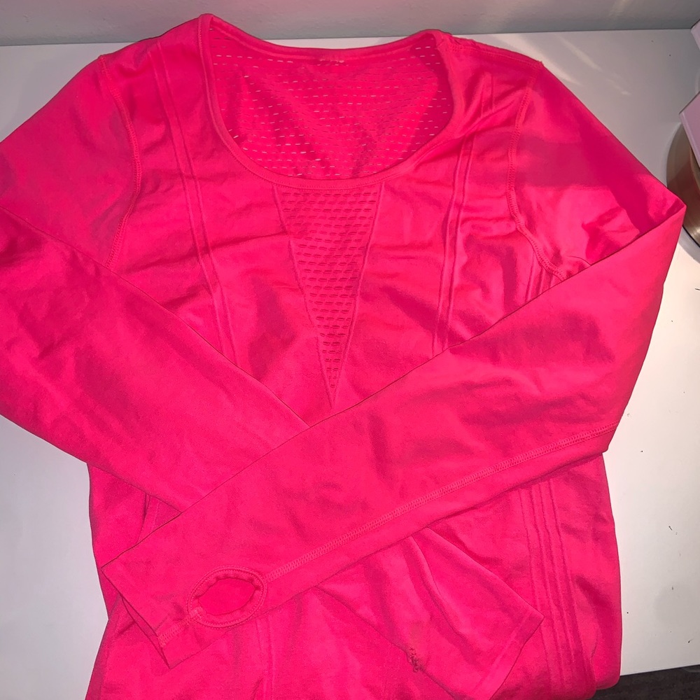 Neon pink fabletics top